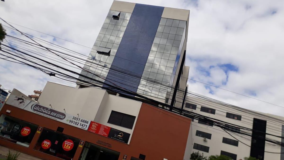 Sala Comercial com 41,00 m² privativos, em Canoas - Centro Comercial Barcelos