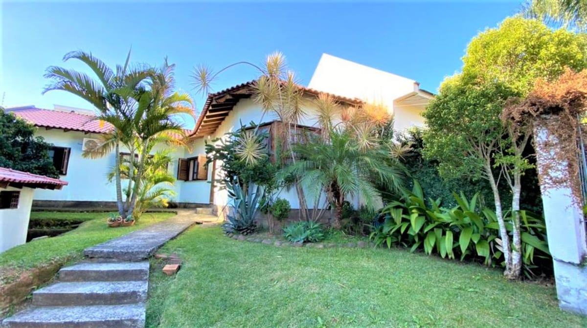 Casa com 120,00 m² privativos, 2 dormitórios em Canoas