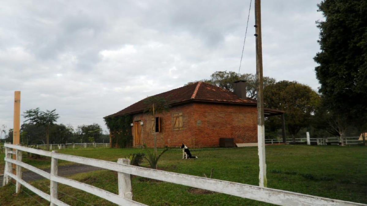 Chácara Sítio com 192,50 m² de área terreno, em Nova Santa Rita